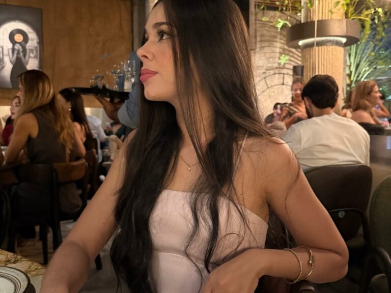 Lorranne01 — 22 anos — Acompanhante Baixinha — em Aldeota, Fortaleza CE