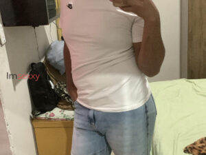 Roo — 21 anos — acompanhante masculino em Itaim Paulista, São Paulo — foto de perfil